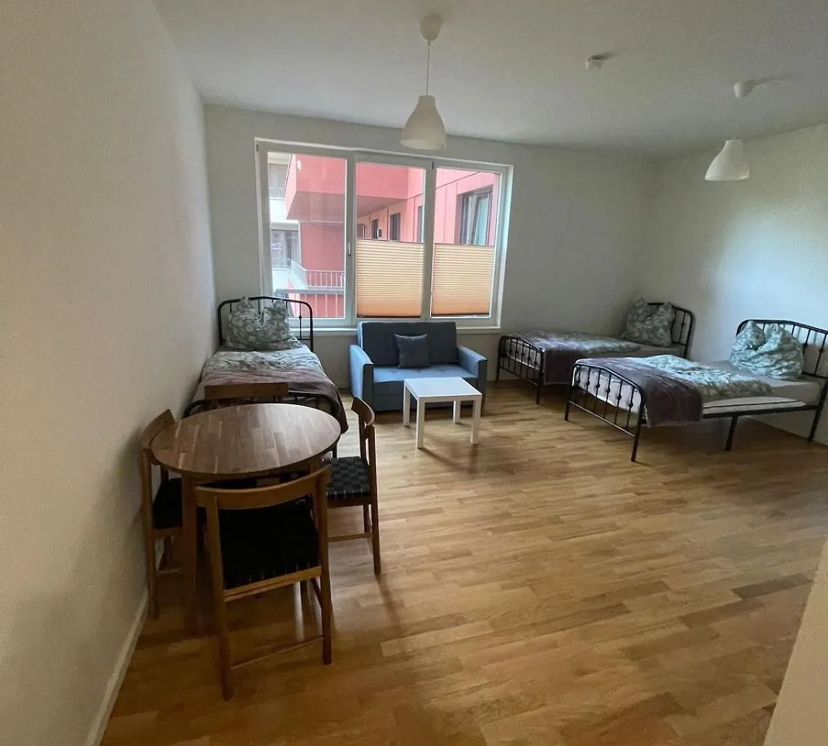 Berlin Apartment Genthiner 2